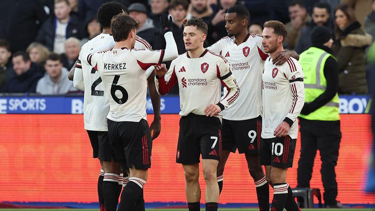 Liverpool'dan deplasmanda kritik 3 puan