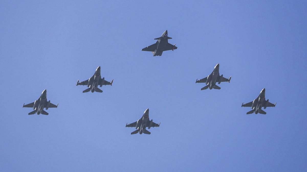 Grgn: Gkyznde yeni bir a balad