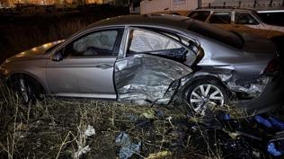 Erzurum'da kavakta 2 otomobil arpt: l ve yarallar var