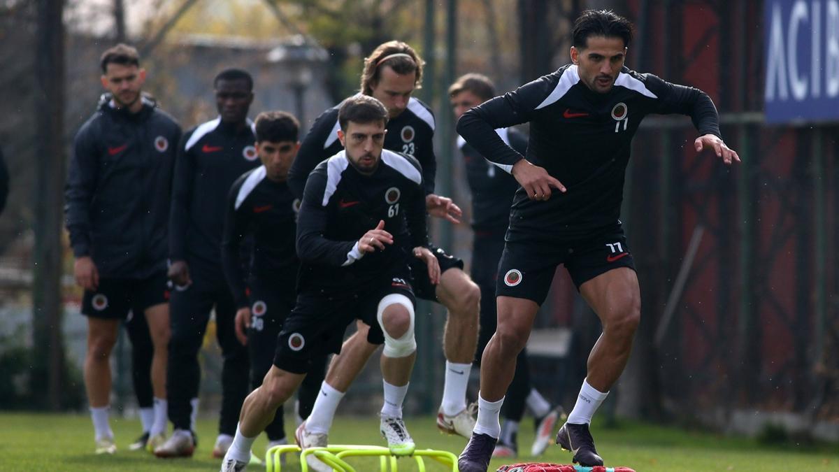 Genlerbirlii, kupadaki Sakaryaspor mana hazr