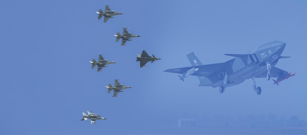 'KIZILELMA F-16'mz drrse' endiesi: Dnya ordularnn hayalini Trkiye gerekletirdi