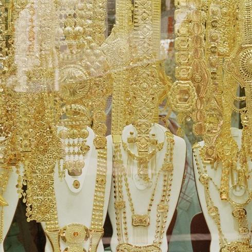 Byle hrszlk grlmedi: Altn kolyeyi yutarak almaya kalkt