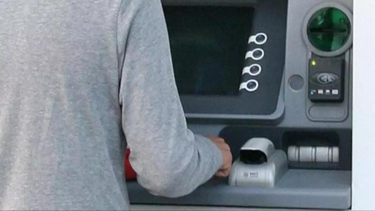 Esenler'de ATM tartmas kanl bitti: Gvenlik grevlisi bakland