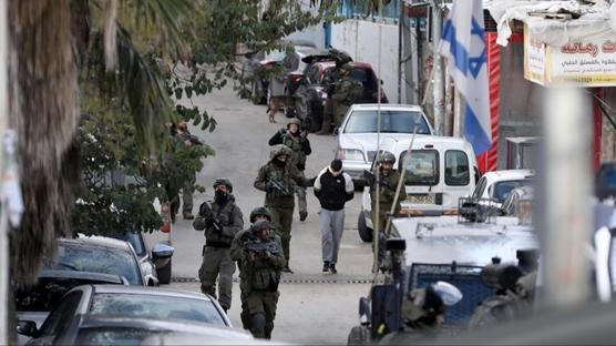 srail, Kabatiye beldesinde sokaa kma yasa ilan etti