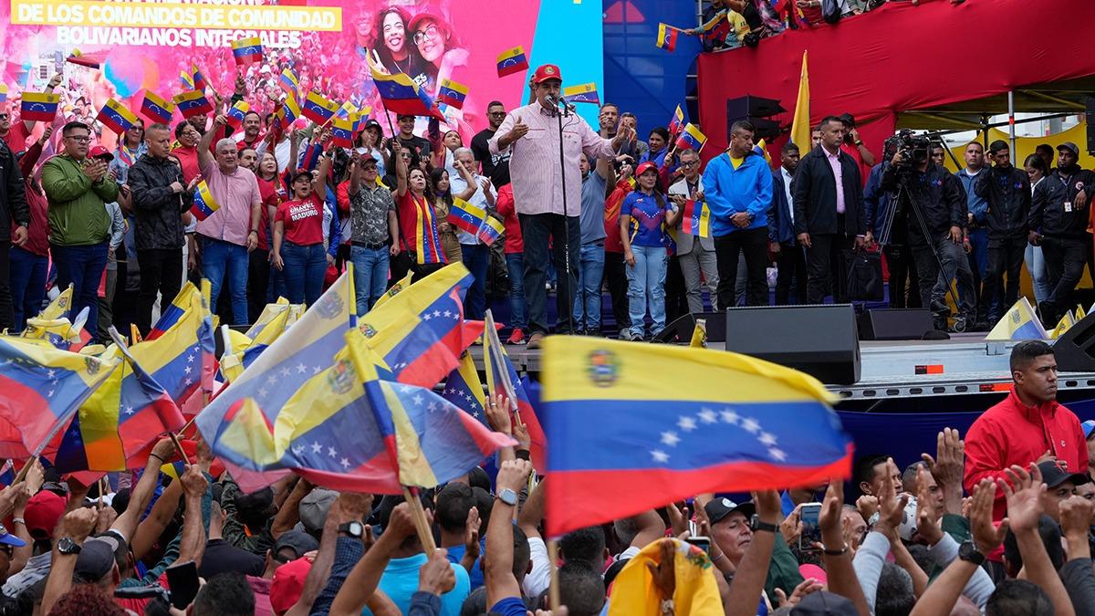 Maduro, dans ederek ABD'ye ''bar'' arsnda bulundu