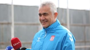 Mehmet Altparmak: stanbulspor man kazanmak istiyoruz