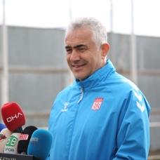 Mehmet Altparmak: stanbulspor man kazanmak istiyoruz