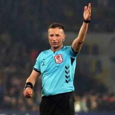Sper Lig'de son 3 sezonda en ok derbi yneten hakem Yasin Kol