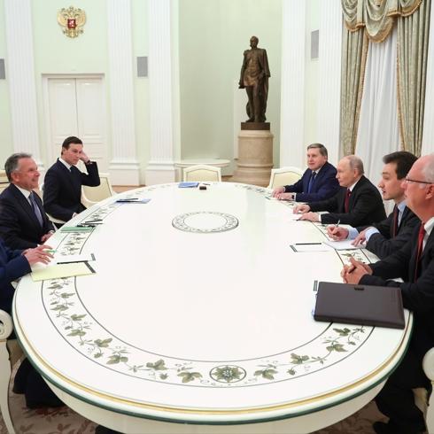 Ukrayna meselesi masada! Putin'den ABD'den gelen üst düzey heyetle görüştü