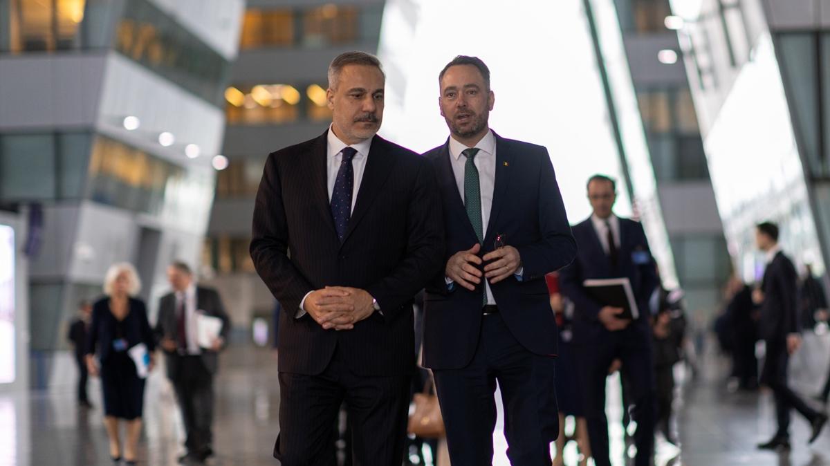 Bakan Fidan, Belçika Dışişleri Bakanı Prevot ile görüştü