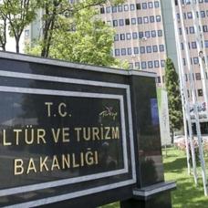 Bakanlk zel dlleri sahiplerini buldu: Sanat ve edebiyatn ncleri dllendirildi
