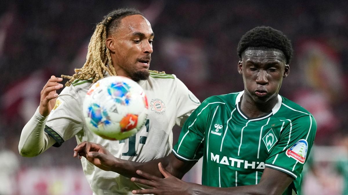 Bayern Mnih'in Sacha Boey iin istedii rakam belli oldu