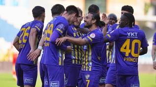 Eyüpspor 6 golle kupada gruplara yükseldi