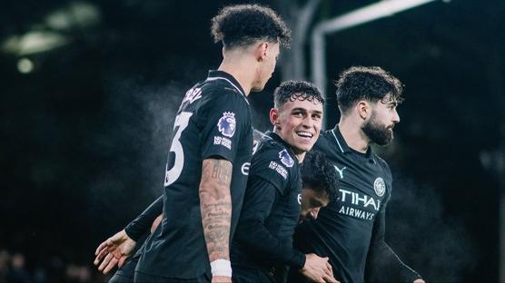 Premier Lig'de nefes kesen maçı kazanan Manchester City