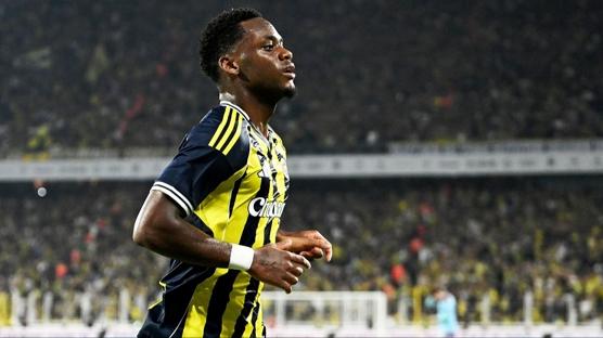 Fenerbahe'de Jhon Duran fark