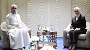 Bakan Gkta, Suriye Cumhurbakan ara'nn ei Latife ile bir araya geldi