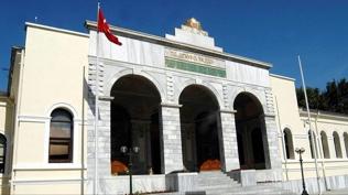 Fatih'te dzensiz gmen younluu iddias! Valilik: Tm ama dezenformasyon