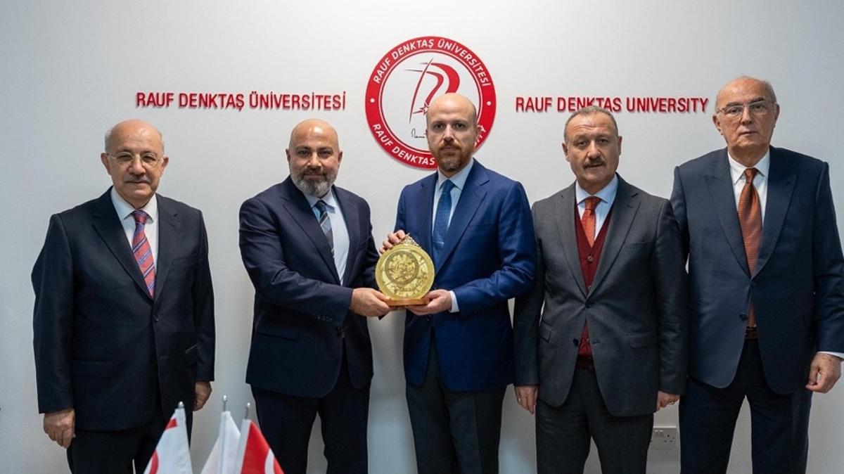 Rauf Denkta niversitesi ile Prof. Dr. Fuat Sezgin Vakf arasnda Bilim Tarihi birlii Protokol imzaland