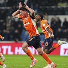 Bertu Yldrm, oyuna girip puan getirdi