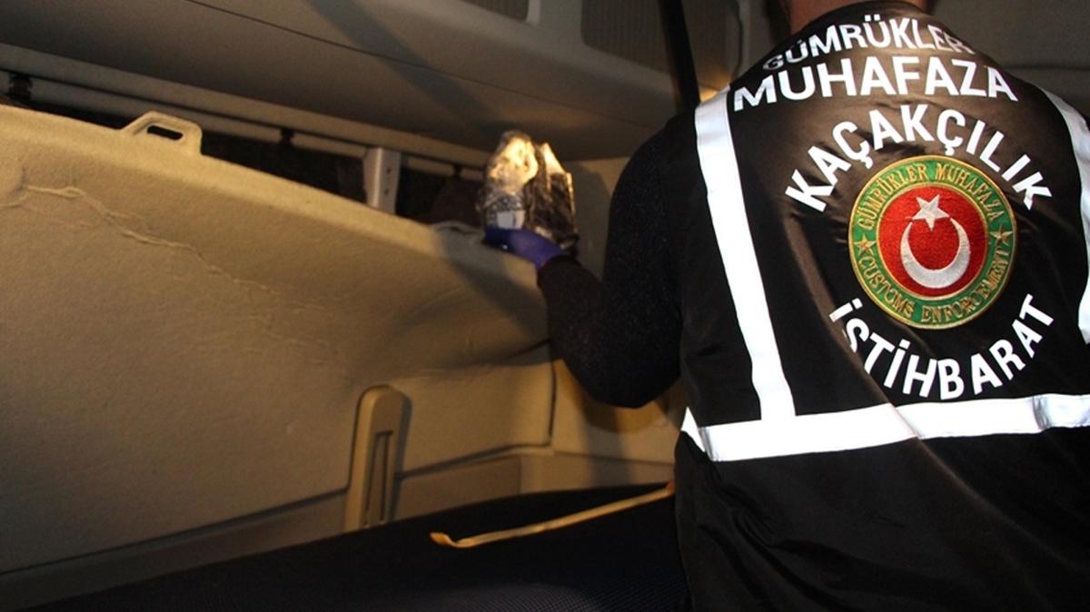 Gmrk Muhafaza'dan zehir tacirlerine darbe