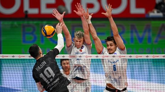 Halkbank evinde set vermeden kazand