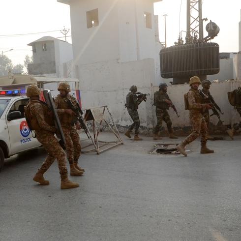 Snr hattnda gerilim trmanyor