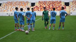 Yeni Malatyaspor 7 oyuncuyla sahaya çıktı, maç tatil edildi