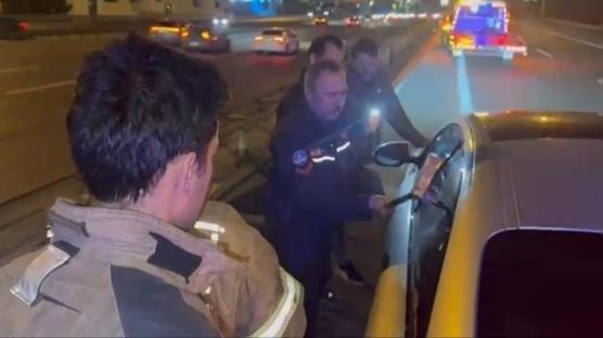 Aracını TEM'in ortasına çekip uykuya daldı