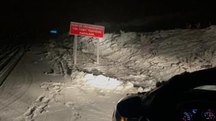 Doğu'da kış etkisini artırıyor... Ardanuç-Ardahan kara yolu ulaşıma kapatıldı