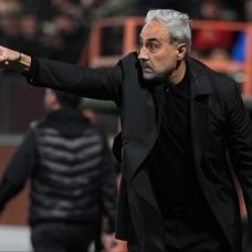 Mustafa Dalc: Her hafta stne koyarak gideceiz