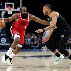 NBA tarihine geti! James Harden, en skorer 10. oyuncu