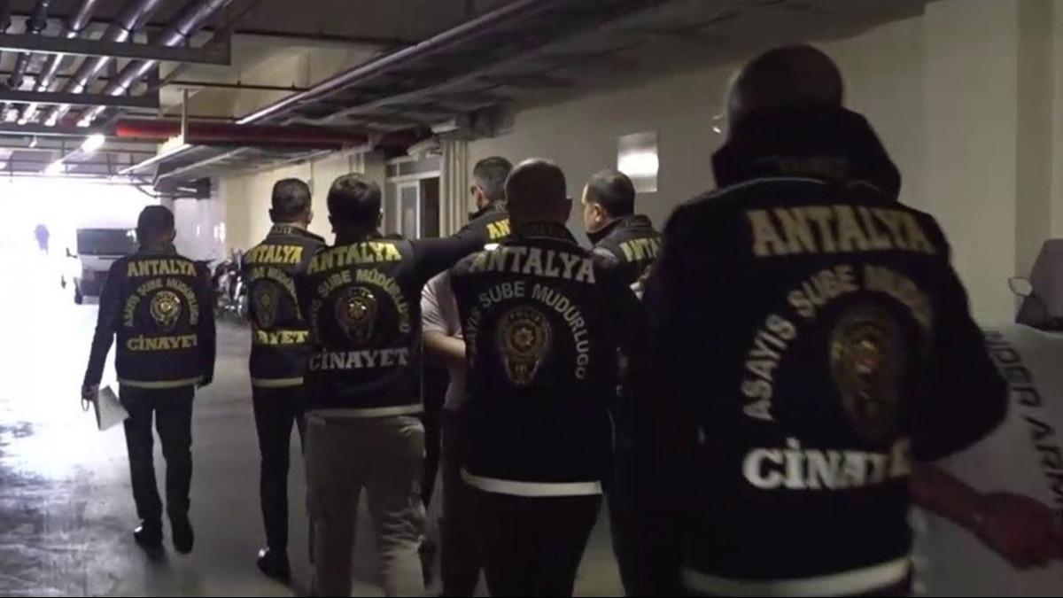 40 bin lira karşılığında silahlı saldırı: Farklı illerde kıskıvrak yakalandılar