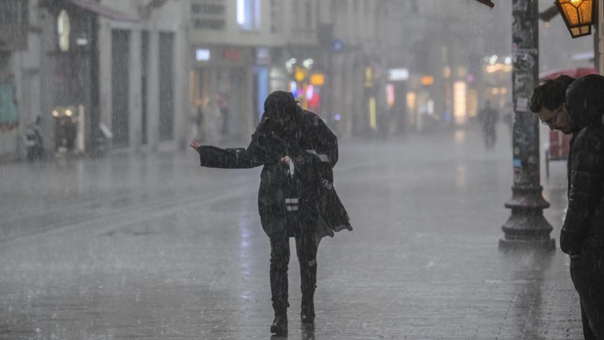 AFAD'dan 'sar kodlu' uyar! Baz blgelerde ya alarm