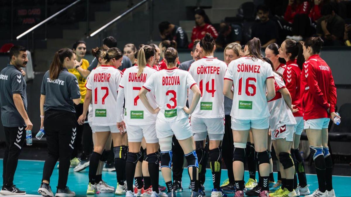 Ay-yldzllar, kamp galibiyetle kapatt