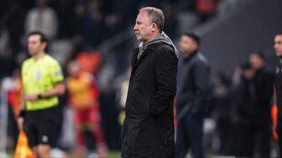 Beikta tribnlerinden tepki!