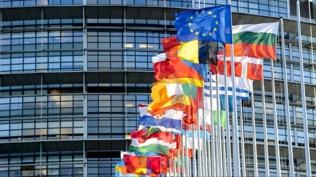 Dondurulmu Rus varlklar Ukrayna'ya kaynak olacak