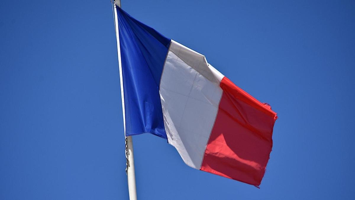 Fransa'da bte krizi: Oylama yarn yaplacak