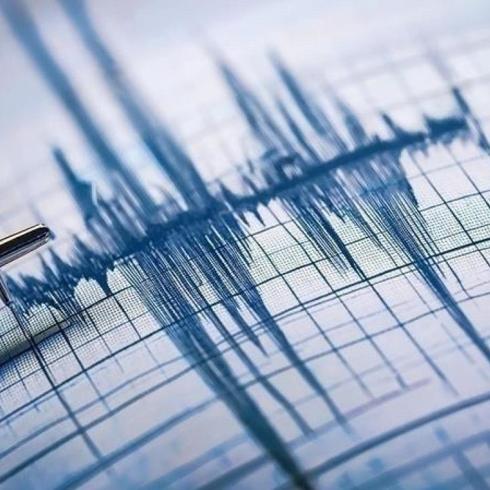 Japonya'da 7.6 byklnde deprem