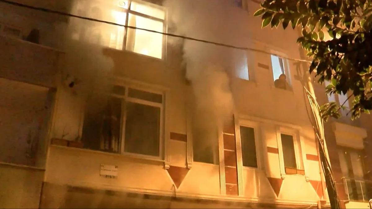 Küçükçekmece'de yangın paniği: 6 kişi kurtarıldı