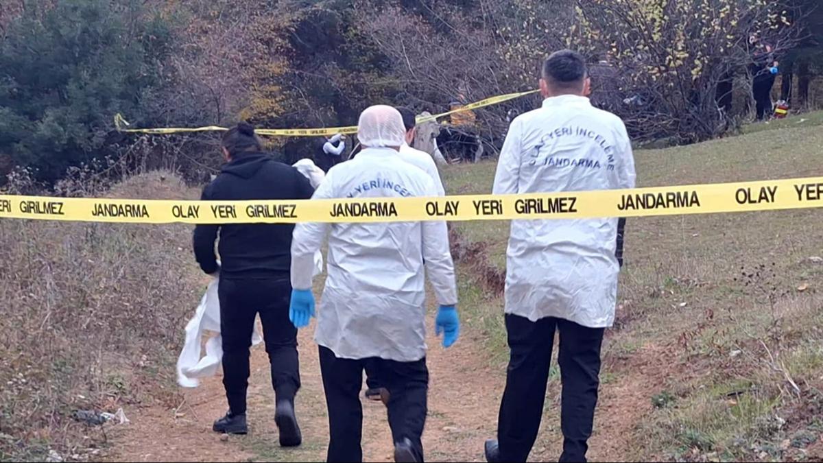 Samsun'da otomobilde dehet: Boanm ift bandan vurulmu halde l bulundu