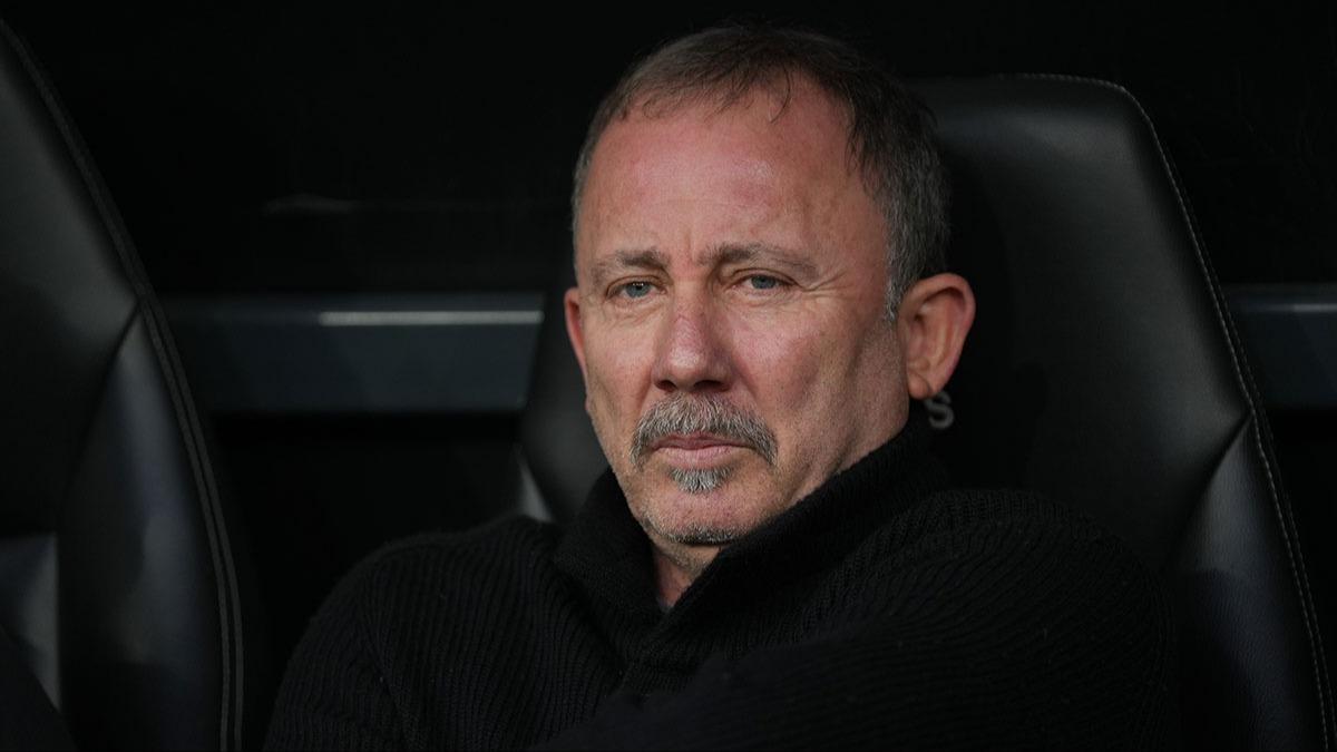 Sergen Yaln, Gaziantep FK mana tek deiiklikle kt 