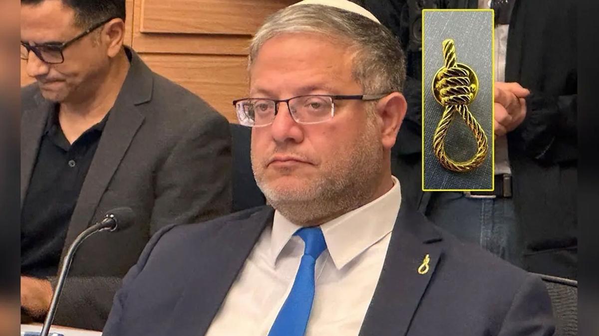 Siyonist bakandan vahet propagandas: Meclis'e 'yal urgan' rozetiyle katld 