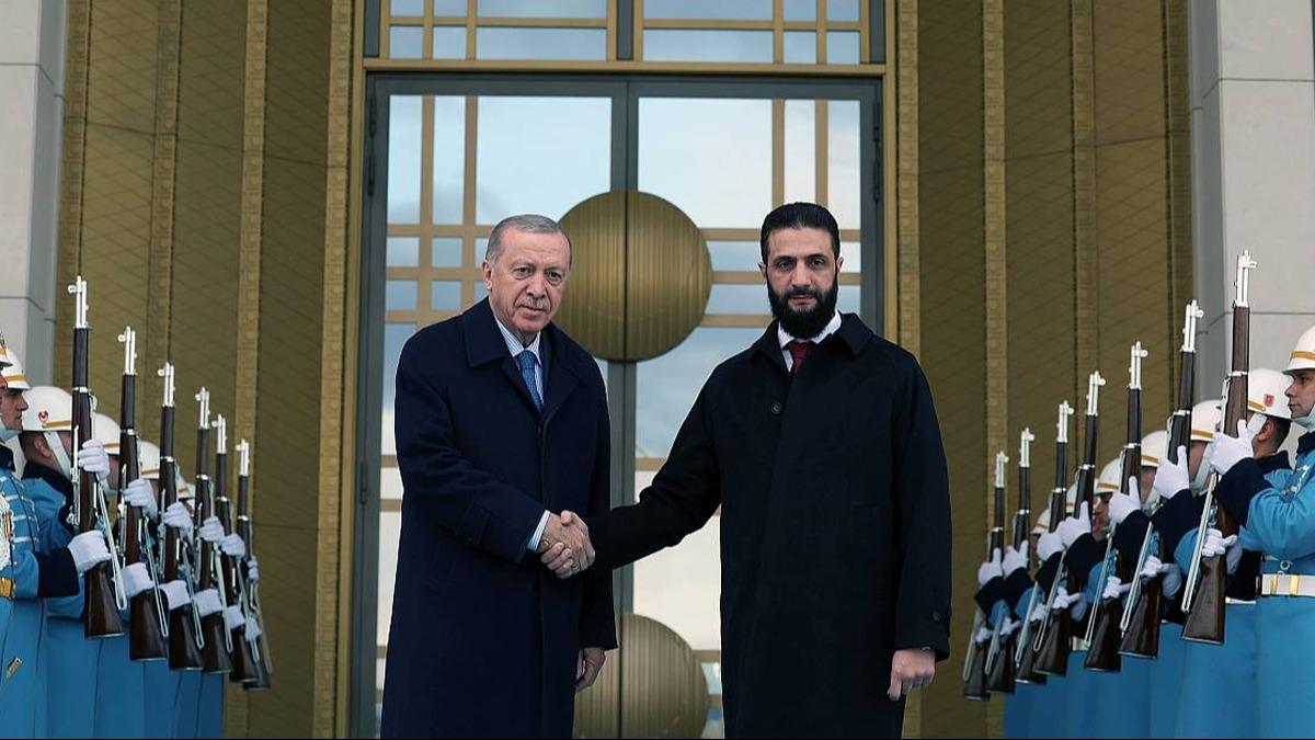 Tarihi devriminin yl dnm... Bakan Erdoan: Suriye iin her trl destei vermeye devam edeceiz