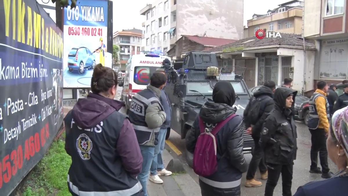 Bir polisimiz ehit oldu