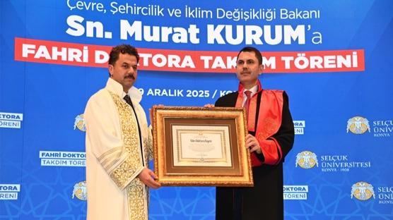 Bakan Kurum'a anlamlı takdir: Fahri doktora ünvanı verildi