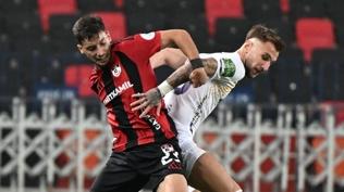 Gaziantep FK duyurdu! Tayyip Talha Sanu'un yz kemiinde krk tespit edildi