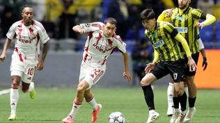 Olympiakos, Kairat' tek golle geti