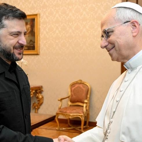 Papa 14. Leo, Ukrayna Devlet Bakan Zelenski ile grt