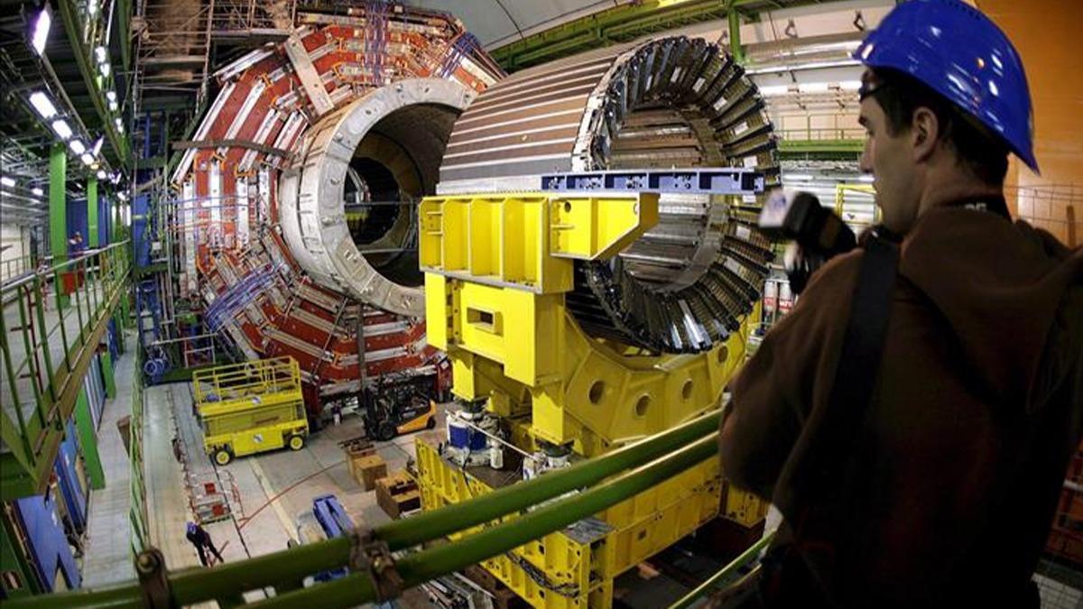 Trk aratrmaclarn CERN projesine destek! Parack fizii kapasitesi glendirilecek 