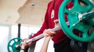 Ağırlık kaldırmak bağırsak mikrobiyomunu sekiz haftada değiştirebiliyor